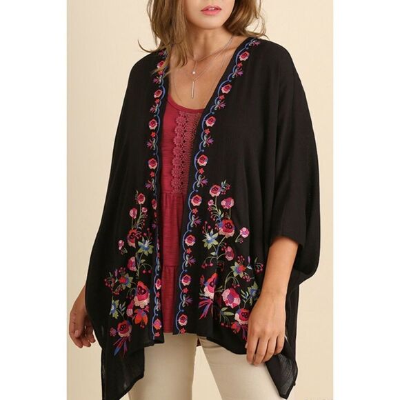 Umgee Women’s Black Flower Embroidered Kimono Size M/L - Picture 1 of 8